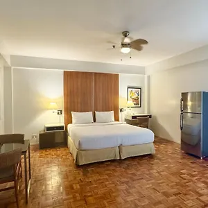 https://the-clipper-hotel.angeleshotels.net